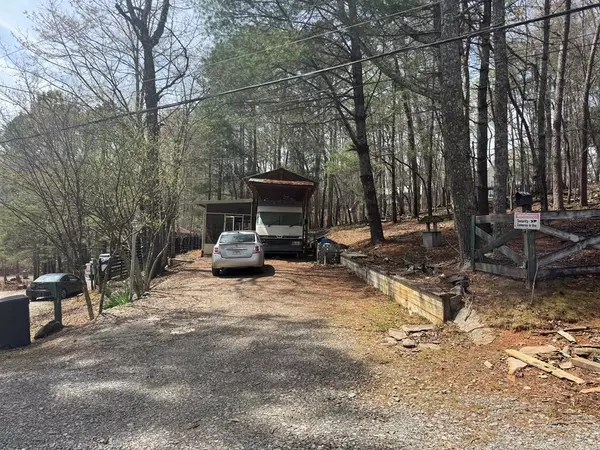 Ellijay, GA 30540,319 25th Street