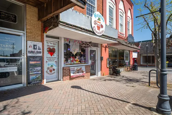 Ellijay, GA 30540,4 Northside Square