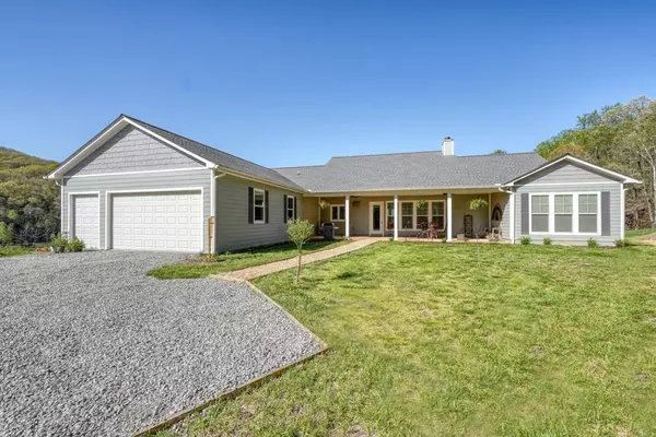 1735 Downings Creek Road, Hayesville, SC 29804