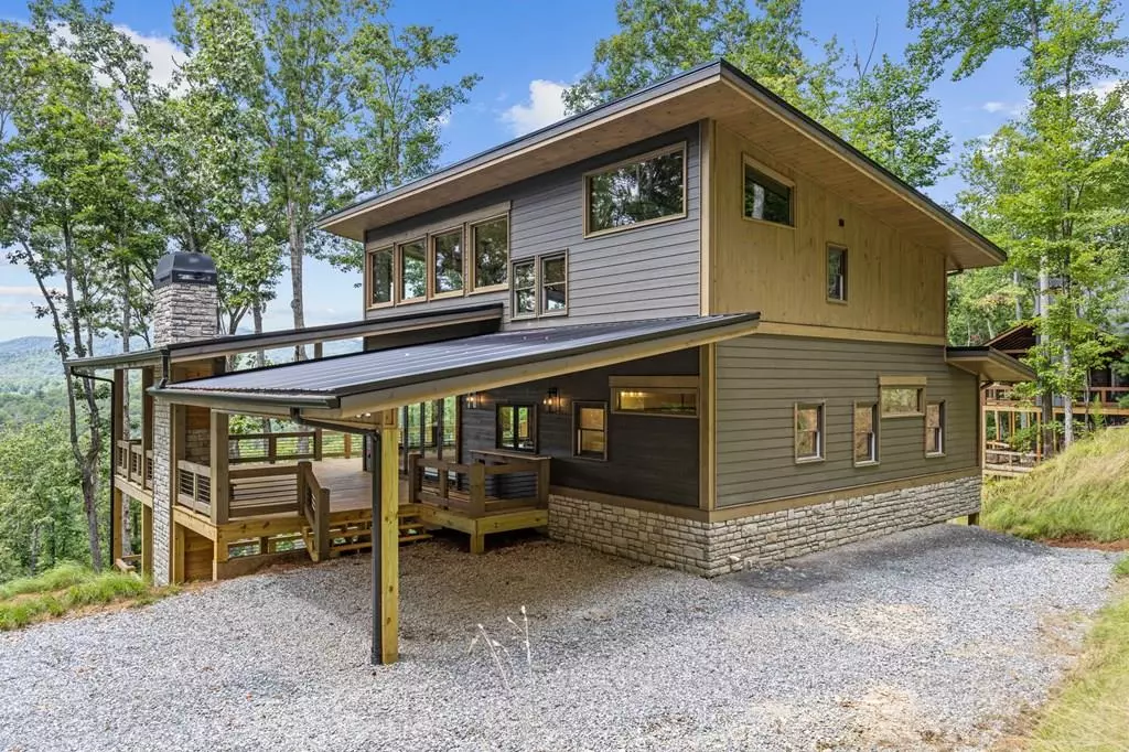 Cherry Log, GA 30522,394 Mountain Trace