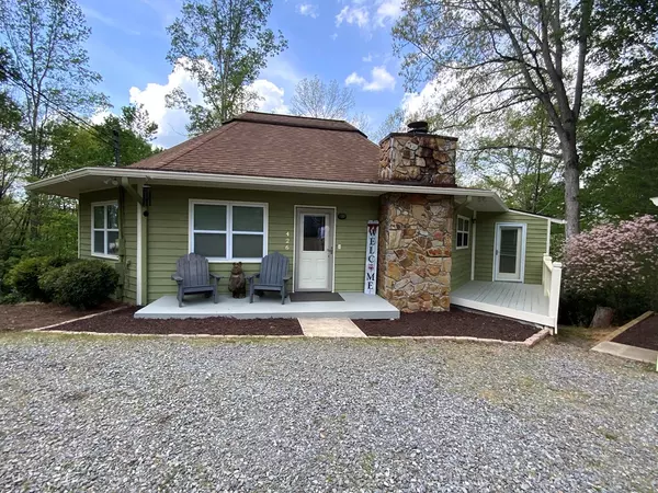 Ellijay, GA 30540,426 Shenendoa Drive