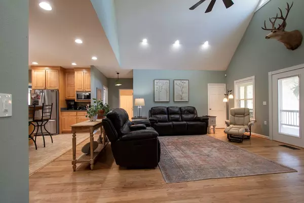 Murphy, NC 28906,122 Ritz Road