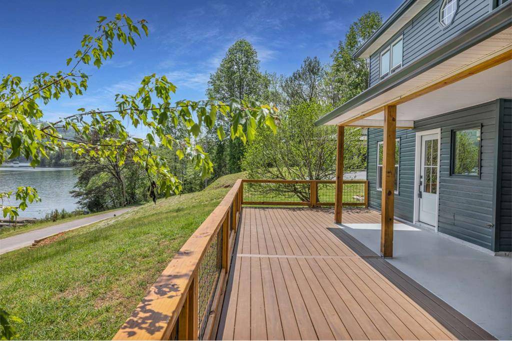 233 Bradshaw Road, Hiawassee, GA 30546
