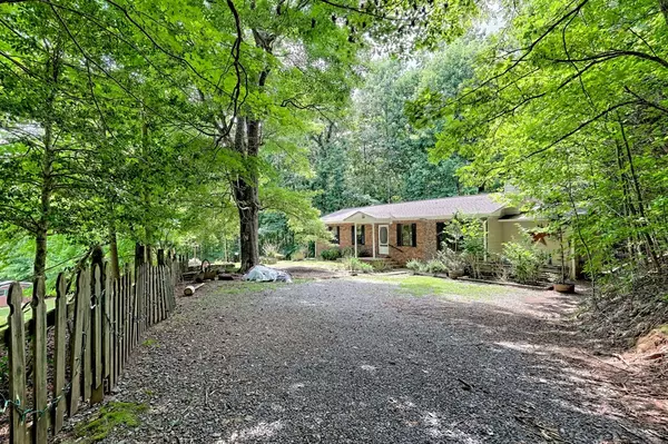 Hiawassee, GA 30546,1054 Sutton Road