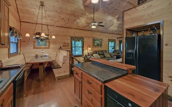 Hayesville, NC 28906,312 Theron Mccray Road