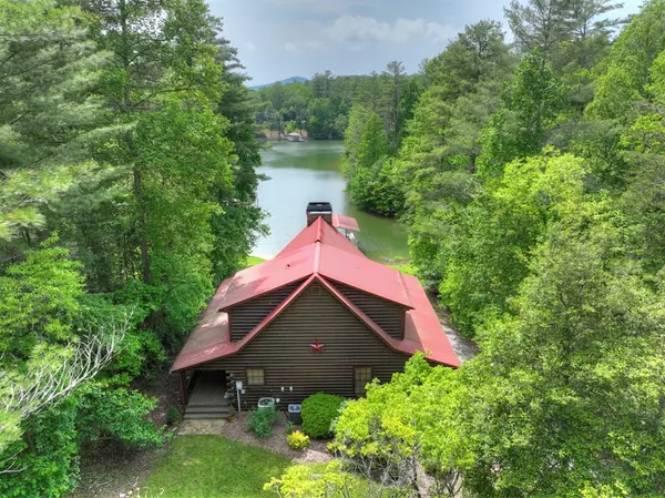 Blairsville, GA 30512,67 Lakeshore Drive