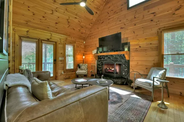 Blue Ridge, GA 30513,384 Mountain Highlands Court