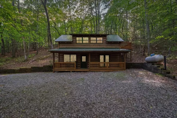 Blue Ridge, GA 30513,251 Honeysuckle Way