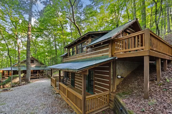 Blue Ridge, GA 30513,251 Honeysuckle Way