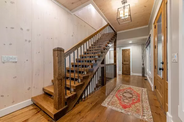 Mineral Bluff, GA 30559,547 Toccoa River Lane