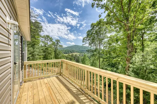 Blairsville, GA 30512,64 Town View Circle