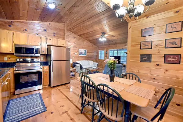 Cherry Log, GA 30522,31 Eagle Feather Drive