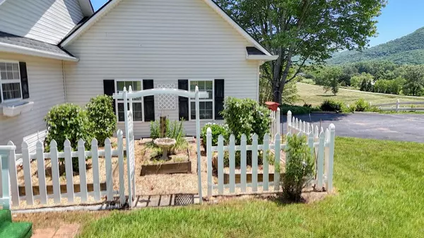 Hiawassee, GA 30546,2008 Hidden Valley Road