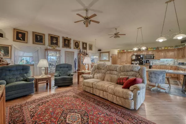 Hayesville, NC 28904,645 Double Knobs Drive