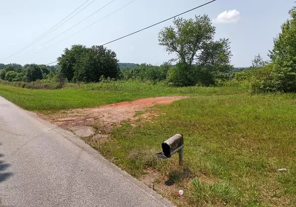268 Brockton Loop Road, Jefferson, GA 30549