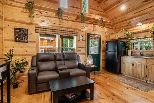 Murphy, NC 28906,151 Rushmore Lane