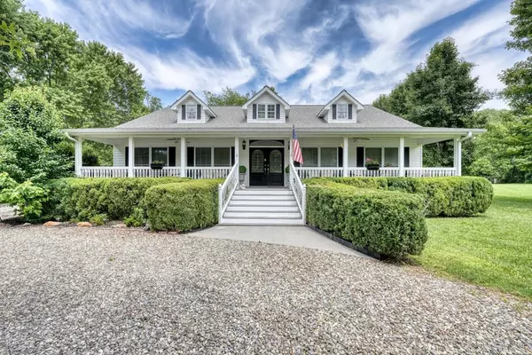Young Harris, GA 30582,162 Grandview Drive