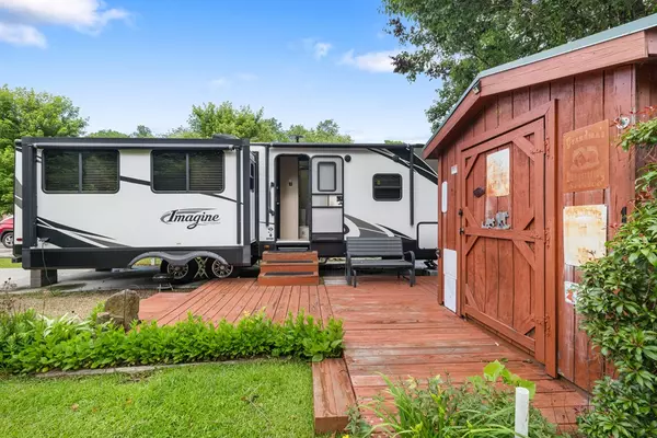 Blairsville, GA 30512,496 Vista Circle