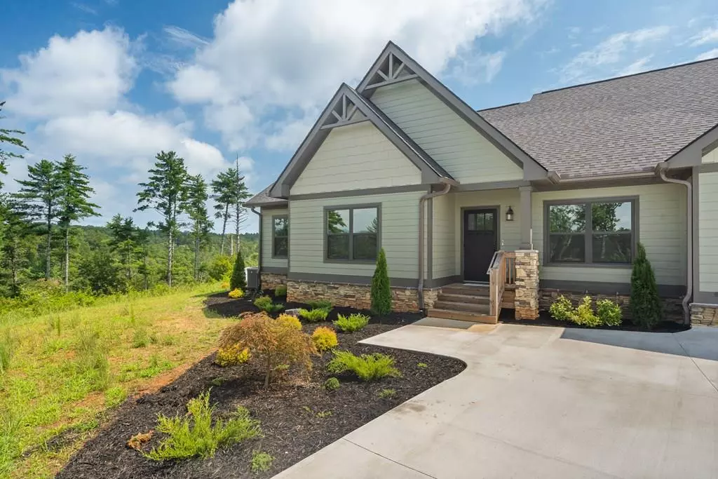 Ellijay, GA 30540,39 Mountaintown Overlook