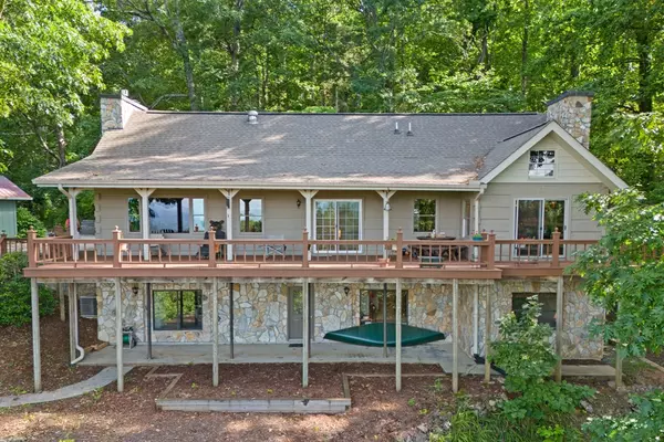 Hiawassee, GA 30546,1077 Frog Pond Road