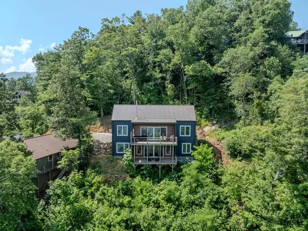 Robbinsville, NC 28771,73 Cherokee Lane