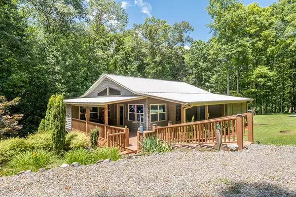 Murphy, NC 28906,245 Dream Maker Lane