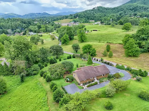 Hayesville, NC 28904,50 Chatuge Shores Overlook