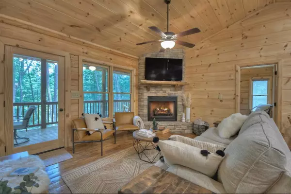 Blue Ridge, GA 30513,105 Jason Martin Circle