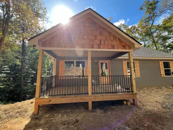 193 Noah Circle, Ellijay, GA 30540