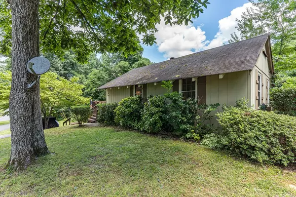 Murphy, NC 28905,275 Village Road