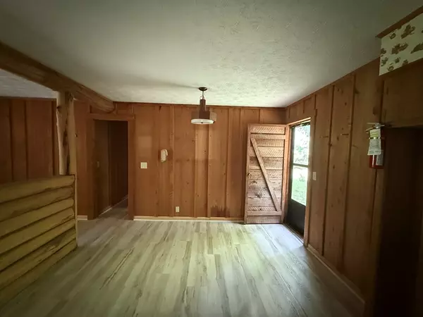 Morganton, GA 30560,23 Briar Cove Lane