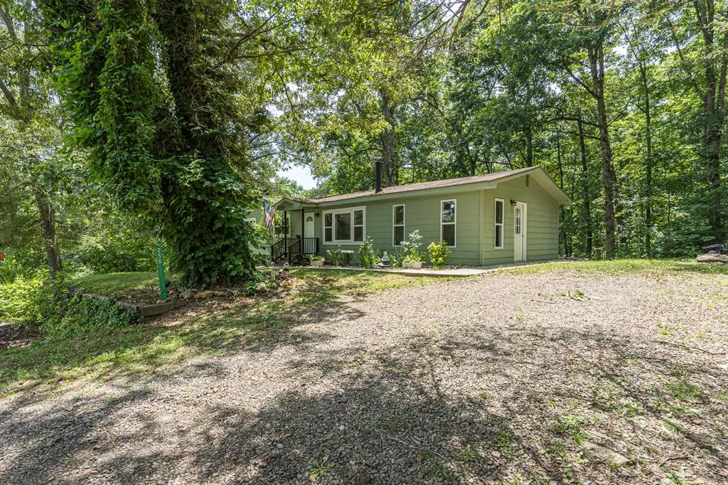 Murphy, NC 28906,250 Taylor Hensen Road