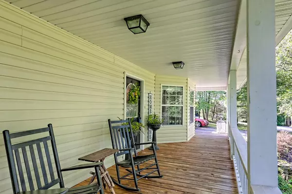 Young Harris, GA 30582,5221 Pine Crest Road