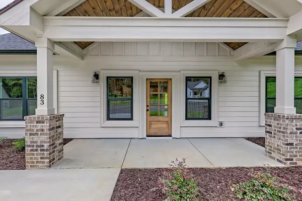Young Harris, GA 30582,83 Mctyeire Drive