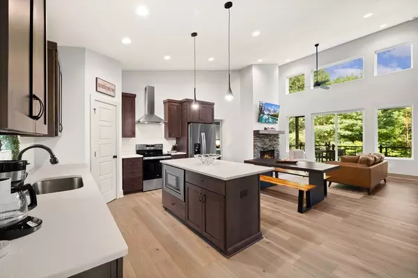 Blue Ridge, GA 30513,1421 Kelly Ridge Drive