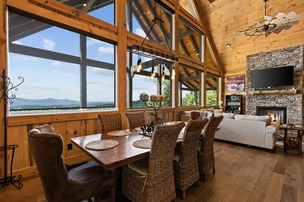 Ellijay, GA 30540,865 Bryant Farm