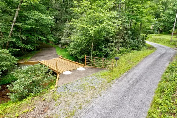 Epworth, GA 30541,3421 Devils Den Road