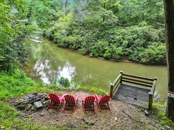 Ellijay, GA 30540,425 River Bend Court