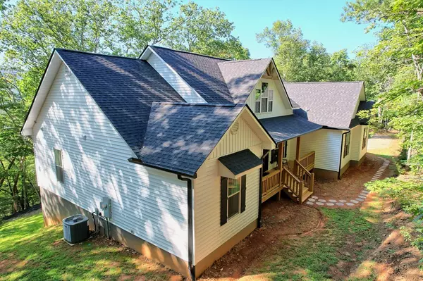 Blairsville, GA 30512,219 Horseshoe Lane