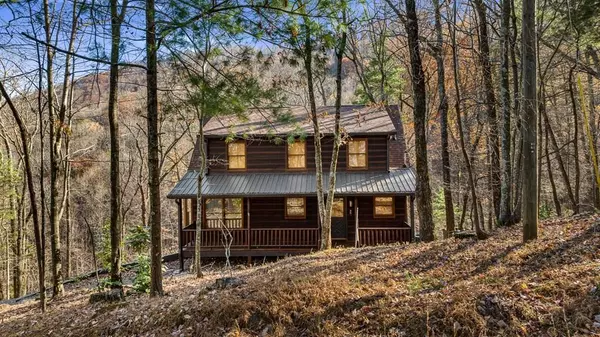 Ellijay, GA 30536,947 Mountain Oak Road
