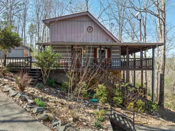 Ellijay, GA 30540,193 Alm Lane