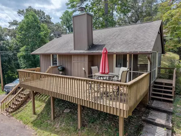 Murphy, NC 28906,119 Overlook Drive