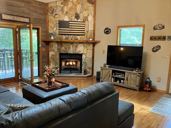 Murphy, NC 28906,70 Lovers Leap Drive