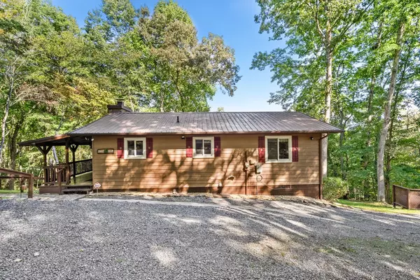 Murphy, NC 28906,146 Lake Overlook Drive