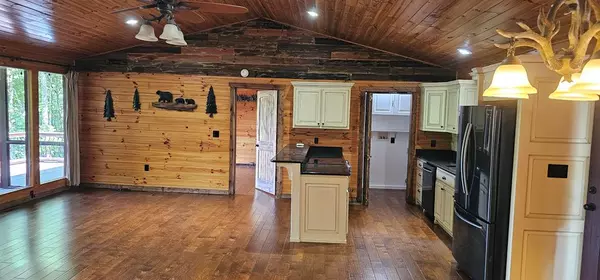 Murphy, NC 28906,209 Seldom Seen Lane