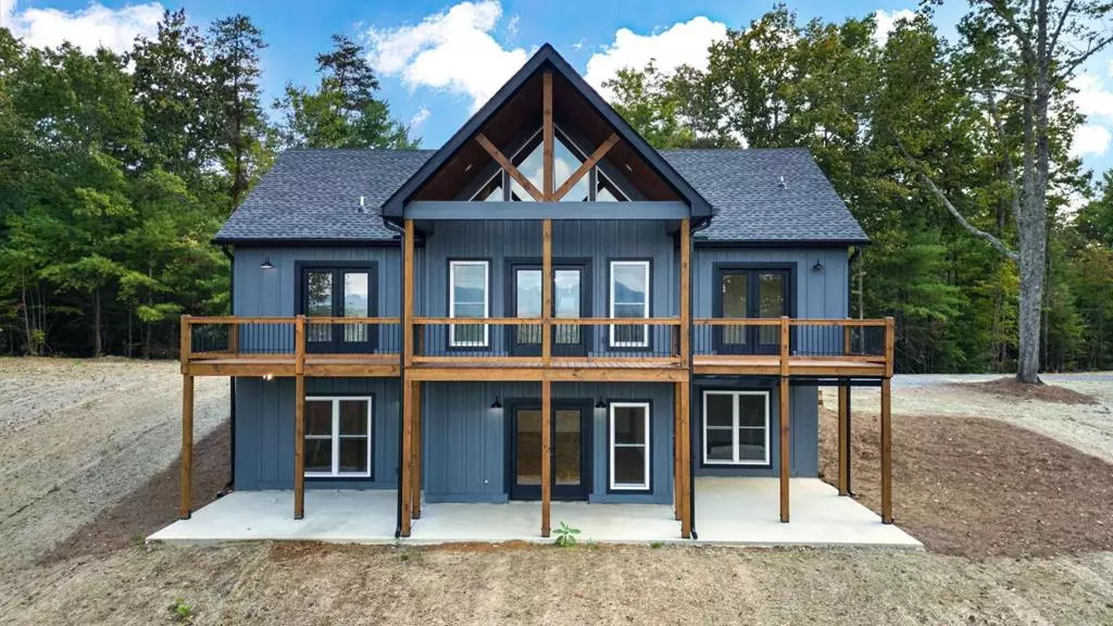 460 Back Pine Way, Ellijay, GA 30536