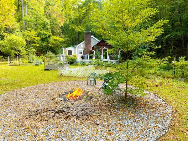 Murphy, NC 28906,64 Timberline Road