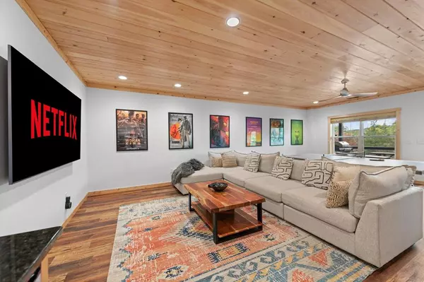 Mineral Bluff, GA 30559,162 Fairy Cross Lane