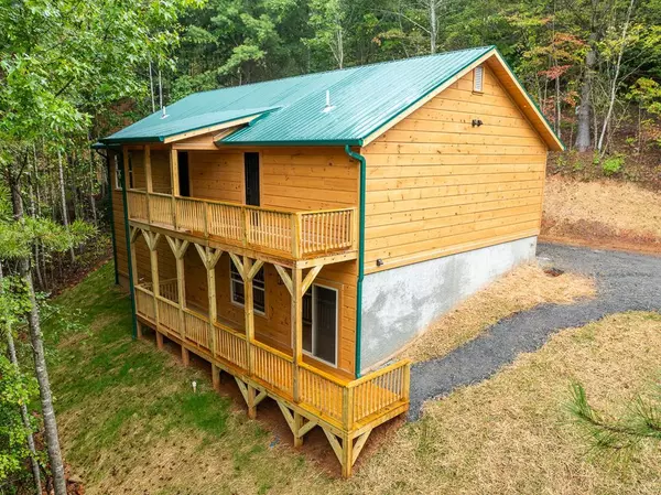 Murphy, NC 28906,286 Choctaw Ridge Trail