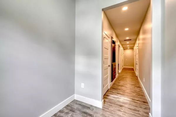 Hiawassee, GA 30546,98 Brett Way
